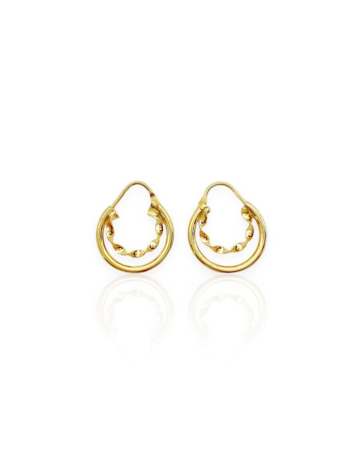 18k19.4mm tall2 grams Small Hoop Huggie Earrings For Formal Occasions, Formal Small Hoop Earrings, 22k Gold Hoop Earrings For Anniversary, Hoop Earrings In 14k Gold, Yellow Gold Small Hoop Wrap Earring, Small Hoop Yellow Gold Cartilage Earrings, Hallmarked Yellow Gold Hoop Earrings, Small Hoop Yellow Gold Hallmarked Earrings, Yellow Gold-plated Hoop Cartilage Earrings