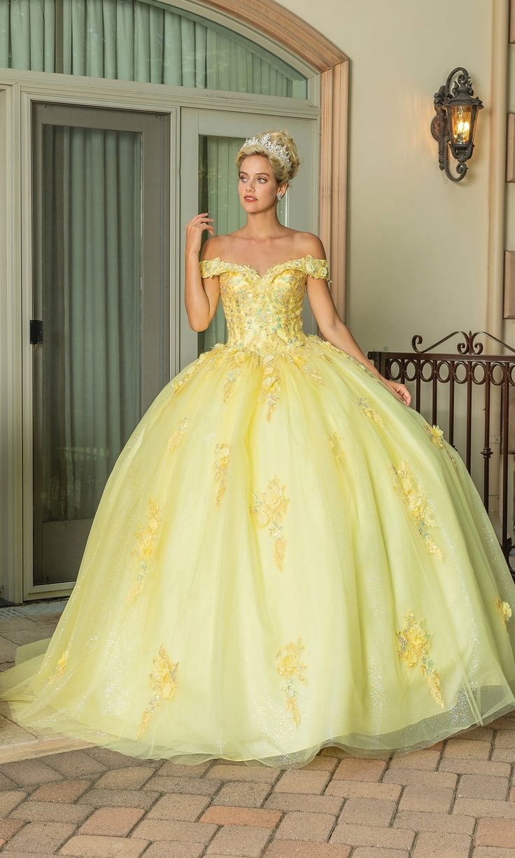 Off the shoulder a-line quinceanera ball gown with sweetheart neckline. Yellow Quinceanera Dress, Yellow Quinceanera, Quinceañera Ideas, Big Dresses, Quince Dress, Yellow Theme, Quinceanera Dress, Sweet 15, Fairytale Dress