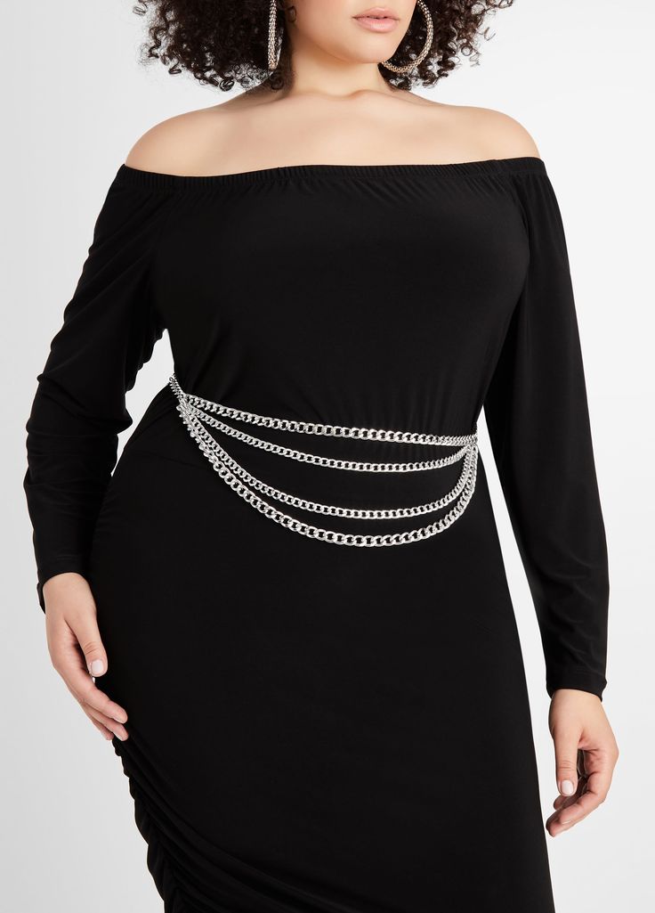 Glamour that gleams: plus size chain belt featuring extra layers provides a pop of shine to your look. Belt For Dress, Layer Chain, Plus Size Trendy, Accessories Gold, Accessories Silver, Layered Chains, Girl Fits, Ashley Stewart, Chain Belt