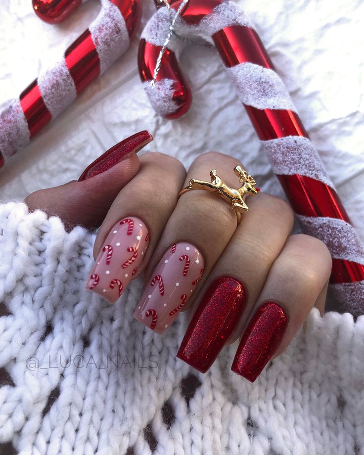 Christmas Hard Gel Nails, Christmas Nails Pink And Red, Chrome Red Nails Christmas, Noel Nail, Nails Navidad, December Nails, Red Christmas Nails, Nagel Tips, Christmas Gel Nails