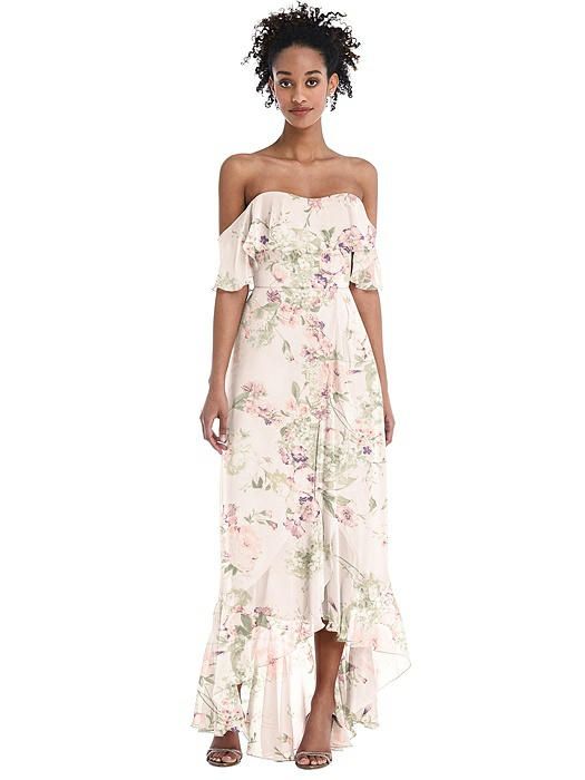 Look sweet and sassy at your next formal affair in this flowy and feminine lux chiffon dress. This off-the-shoulder dress exudes a romantic vibe from its soft sweetheart neckline to its flattering, faux wrap high low skirt. Floral Bridesmaid Dresses, Bridesmaid Colors, High Low Maxi Dress, Maxi Bridesmaid Dresses, Infinity Dress, High Low Skirt, Wedding Bridal Party, Bridal Party Dresses, Bridesmaid Style