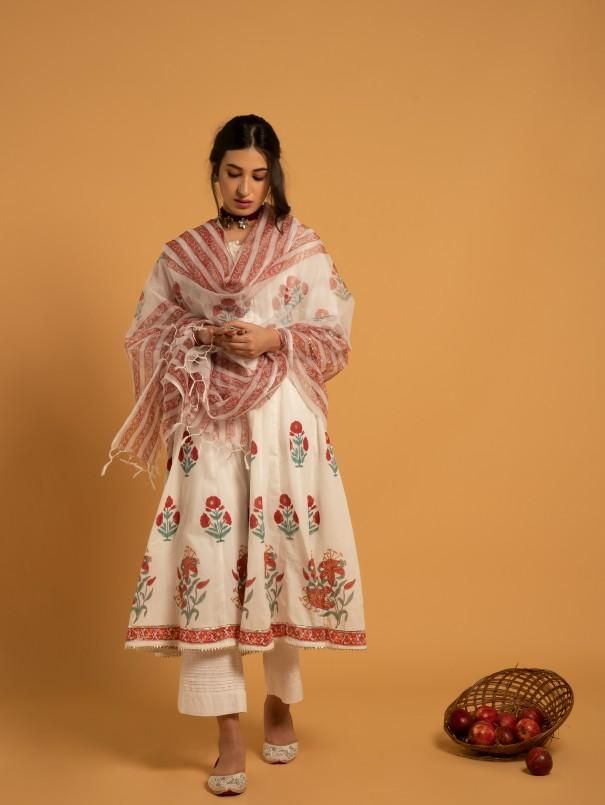 Gulaab Daal - White Red Hand Block Printed Cotton Kalidar Kurta Set By Maison Shefali now available at Trendroots Hand Print Flowers, Kurta Pants, Printed Flowers, Straight Fit Pants, A Line Kurta, Cotton Dupatta, Cotton Kurta, Indian Fashion Designers, Kurta With Pants