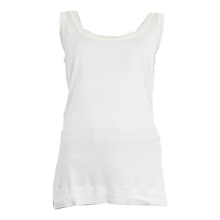 100% authentic Loro Piana tank top in off-white silk (52%) and cotton (48%). With ribbed details and a golden Loro Piana sign on the front. Unlined. Has been worn and is in excellent condition. Measurements Tag Size 50 Size XXL Bust 92cm (35.9in) to 118cm (46in) Waist 80cm (31.2in) to 112cm (43.7in) Hips 94cm (36.7in) to 124cm (48.4in) Length 71cm (27.7in) All our listings include only the listed item unless otherwise specified in the description above. Elegant Sleeveless Cotton Camisole, Elegant White Scoop Neck Tank Top, Classic White Tank Top For Daywear, White Layering Camisole Top, White Camisole Top For Layering, White Camisole Tank Top For Layering, White Camisole Tank Top For Daywear, Elegant Cotton Tank Top For Layering, White Cami Tops For Layering