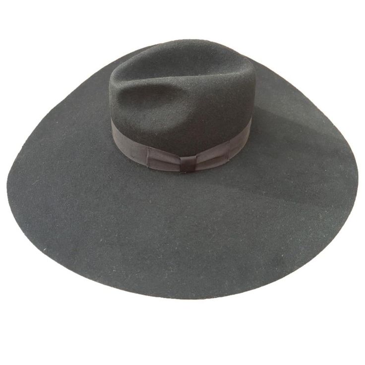 These days you can add a splash of sophistication to your style statement with the purchase of this casual designed fedora for women. This solid patterned adult fedoras will ensure you feel the extra softness that will make you feel super cozy wearing this. The black color has accentuated the look of this hat to a different dimension altogether.

Specifications
Item Type: Fedoras
Style: Casual
Material: Wool
Gender: Women
Pattern Type: Solid
Department Name: Adult
  

Shipping

This product ship Fedora Fashion, Style Statement, Black Wool, Hat Fashion, Make You Feel, Wool Felt, Hats For Women, Fedora, The Black