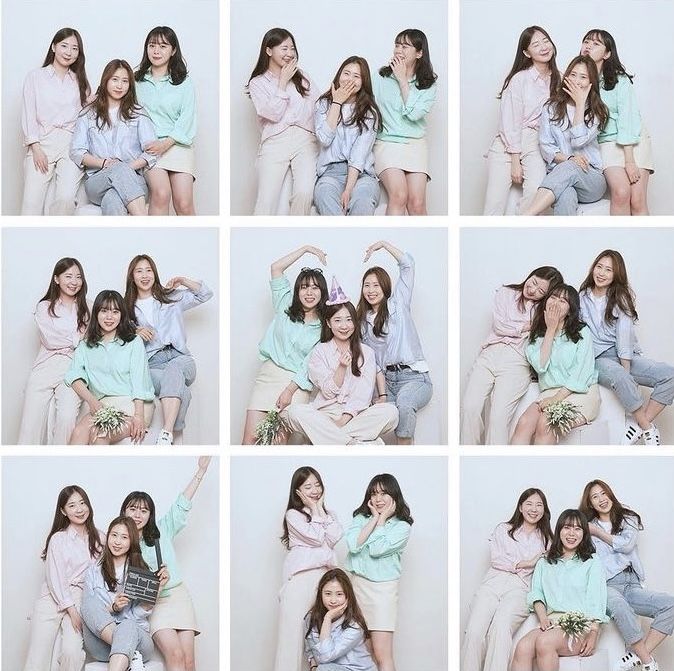 Self Photo Studio Pose Trio, Trio Pose Ideas Photoshoot, Trio Photoshoot Poses, Poses 3 People, 3 Friends Photoshoot, Trio Photoshoot Ideas, Group Selfie Poses, Self Foto, Pose Poto