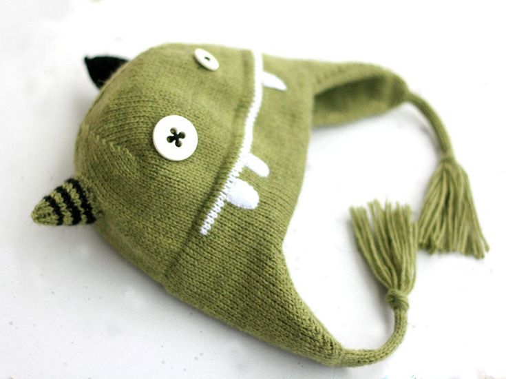 "This Knit Monster hat in military green color is made with a high quality blend in 20% babyalpaca, 30% merino wool, 50% acryl. The yarn is made in Italy by Alpes Manifattura Filati. Warm, soft and cute hat for your little one! --------------------------------------------------------- This item is made for order, please see my shop announcement for the current production time. If you need a rush order, please see ready to ship items here https://www.etsy.com/shop/TreMelarance?ref=hdr_shop_menu&a Green Fun Crochet Hat For Winter, Fun Green Crochet Hat For Winter, Playful Green Crochet Hat For Winter, Playful Green Winter Hat, Green Wool Cap, Adjustable Knitted Green Bonnet, Adjustable Green Knitted Bonnet, Whimsical Hand Knitted Green Hat, Whimsical Hand-knitted Green Hat