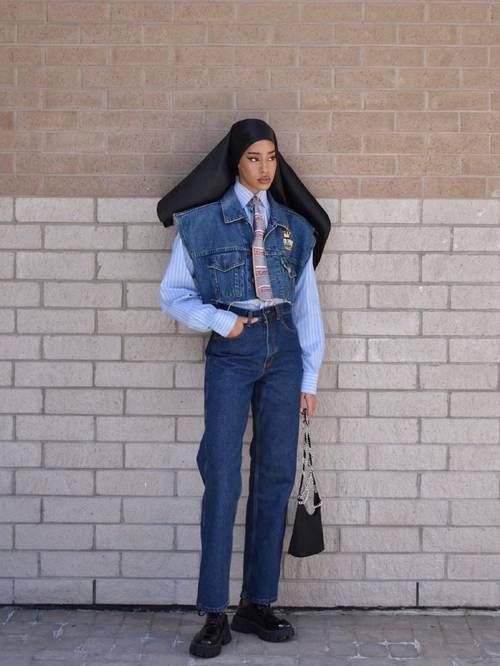 Masc Hijabi Outfit, Masc Hijabi, Hodan Yousuf, Kebaya Vintage, Full Denim Outfit, Styling Pants, Marrakech Style, Hijabi Outfit, Canadian Tuxedo