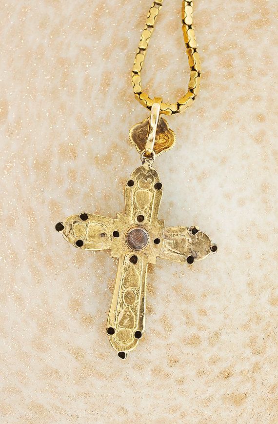 Cross Luxury Cross Pendant Necklace, Antique Yellow Gold Crucifix Jewelry, Luxury Engraved Cross Jewelry, Byzantine Cross Necklace With Engraving, Antique Yellow Gold Cross Pendant Necklace, Traditional Gold Crucifix Jewelry, Handmade Byzantine Crucifix Jewelry, Luxury Gold Crucifix Cross Necklace, Handmade Byzantine Style Crucifix Jewelry