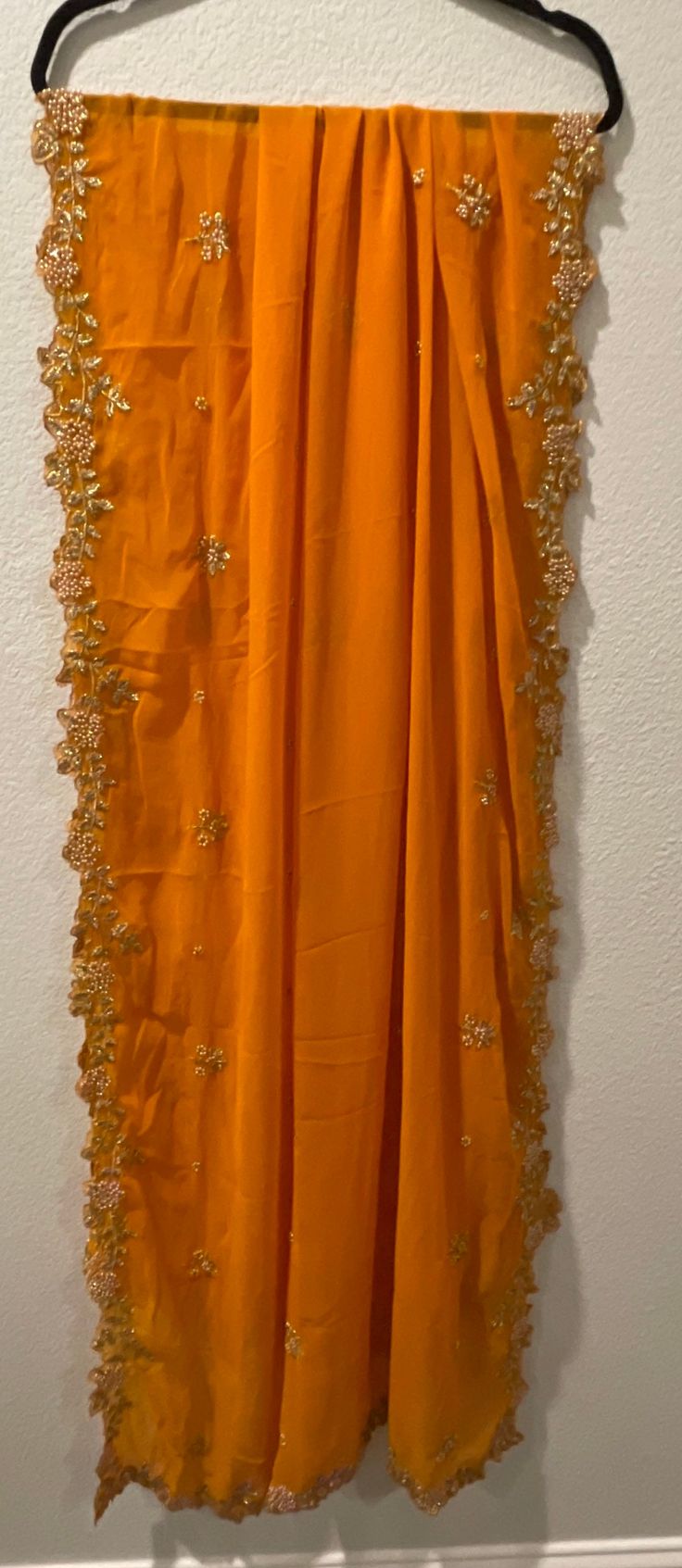 Handmade Material: chiffon Cut work chunni/duppata Condition: Brand new Care instructions: dry clean only Description: Designer chiffon cutwork dupatta voni with golden woven work in big floral design ,pearl gold shade embroidered design on all over cut work on 4 sides of chunni Wedding Stole Wedding Dupatta, Women Scarfs Bridesmaid Stoles Christmas Gifts, Indian Scarf Dupatta Women stole This stunning Indian georgette chiffon Cut work Dupatta / Stole has perfect for wedding occasion , evening, Orange Georgette Traditional Wear With Dabka Work, Orange Georgette Salwar Kameez With Sheer Dupatta, Traditional Orange Saree With Dori Work, Orange Anarkali Style Pre-draped Saree With Dupatta, Traditional Drape Scarves With Embroidered Border, Scarves With Embroidered Border In Traditional Drape, Traditional Scarves With Embroidered Border, Orange Chinon Dupatta With Dabka Work, Festive Orange Pre-draped Saree With Dupatta