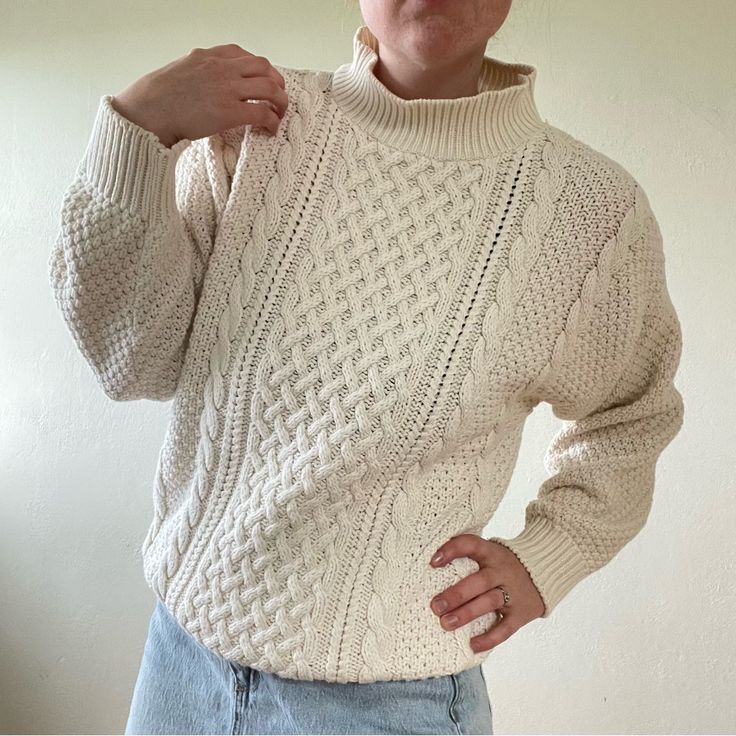 No Sizing But Fits A Medium. Pit To Pit: 19; Length:24 Inches Sweaters Vintage, Fisherman Sweater, Light Academia, Vintage Sweaters, White Cream, Cream White, Colorful Sweaters, Cable Knit, White Vintage