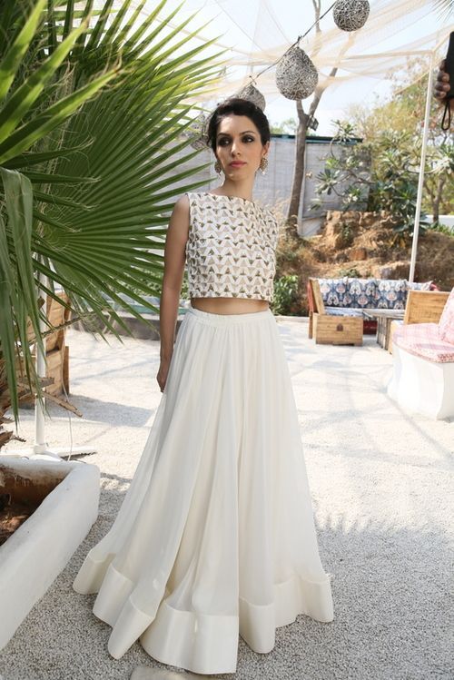 @roressclothes closet ideas #women fashion outfit #clothing style apparel Printed Crop Top and White Skirt Skirt And Crop Top, Indian Skirt, Tutu Skirts, Salwar Kamiz, Skirts Women, Wear Crop Top, Skirt And Top, Indian Couture, Lehenga Designs