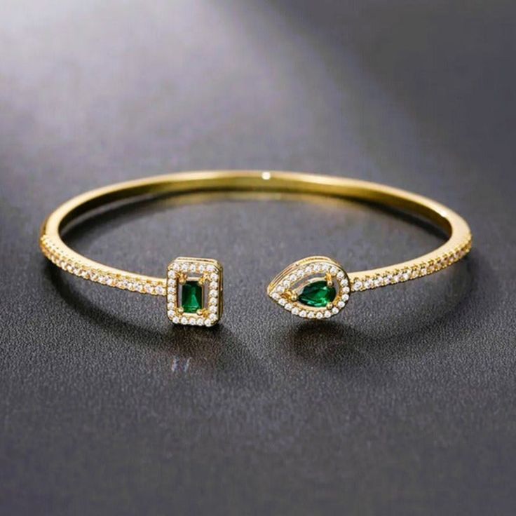 Brand New Women's Emerald & 14k Gold Bangle Bracelet 14k Yellow Gold Plated Sterling Silver Genuine 2ct Radiant Cut Lab Created Diamonds 2ct Natural Green Emerald Gemstones Retail Price $350 Buy With Confidence From A Top Rated Seller With A 99%+ Feedback Rating! A0173 (Id-297) 14k Gold Bangle Bracelet, Jewelry 2022, Luxury Green, Diamond Bangles Bracelet, Writing Gifts, Diamond Bangle, Gold Bangle, Hand Jewelry, Emerald Gemstone