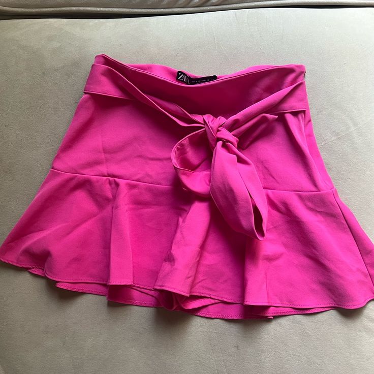 The Cutest Skort From Zara Never Worn And Nwt Been Holding Onto It Because Love It But Just Doesn’t Fit Me Right! Flirty Skirted Bottoms For Brunch, Trendy Skirted Bottoms For Brunch, Pink Ruffled Bottoms For Night Out, Elegant Pink Skort For Summer, Chic Pink Skort (shorts Skirt), Chic Pink Skort (skirt Shorts), Pink Stretch Bottoms With Ruffle Hem, Stretch Pink Bottoms With Ruffle Hem, Chic Bottoms With Ruffle Hem Flared Skirt