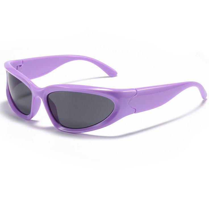 Wrap around sunglasses protects your eyes from wind & dust and help you stay fully focused during your favorite activity. UV400 rated lenses are essential to offer UVA and UVB protection to block 99% of ultraviolet radiation to protect your eyes against long-term UV damage when you go out, especially in bright light. 2000s Accessories, Purple Bike, Sunglasses Y2k, Wrap Around Sunglasses, Purple Frame, Sporty Sunglasses, Y2k Sunglasses, Purple Sunglasses, Sports Sunglasses