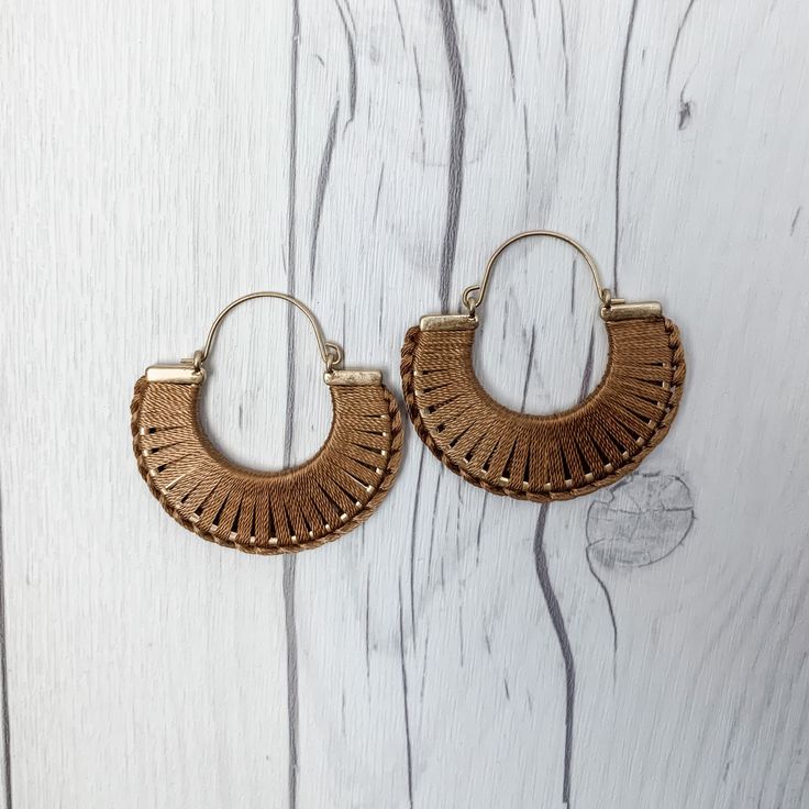 Crescent Hoop Earrings | Boho Earrings | Thread Wrapped Earrings | Boho Jewelry | Half Circle Hoop Earrings | Statement Earrings A a thread wrapped half circle hoop. The thread comes in black, gray, or light tan. Length: 21 1/2 inches Width: 2 inches S O C I A L * M E D I A Follow us on Instagram: https://www.instagram.com/_andkatedesigns/ Y O U * M A Y * A L S O * L I K E To See Our Entire Shop: https://www.etsy.com/shop/andKateDesigns Everyday Handmade Metal Hoop Earrings, Brown Metal Hoop Earrings, Handmade Metal Hoop Earrings For Summer, Handmade Brown Hoop Earrings For Everyday Wear, Adjustable Brown Hoop Earrings For Festival, Brown Small Hoop Earrings As Gift, Summer Hoop Earrings With Ear Wire, Brown Hoop Earrings For Festivals, Brown Hoop Jewelry For Summer