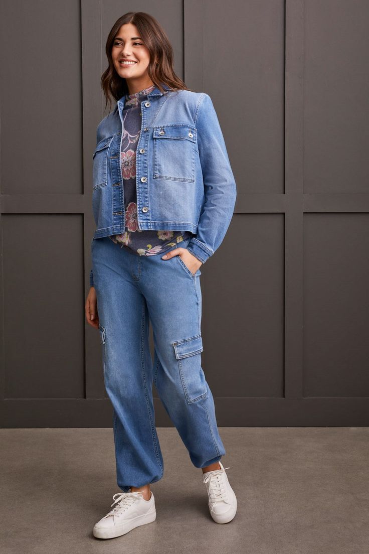 Designed with a casual-cool style, this textured denim jacket offers plenty of freedom with a relaxed fit and stretch-enhanced comfort. The functional patch pockets on the chest provide practicality, while the embroidered details at the border give it a unique finish. Available in Plus Style: 5666O-5132-2129 Casual Long Sleeve Denim Jacket With Multiple Pockets, Casual Relaxed Fit Cargo Style Outerwear, Spring Streetwear Denim Jacket With Cargo Pockets, Dark Wash Denim Utility Jacket With Patch Pockets, Trendy Denim Outerwear With Flap Pockets, Trendy Spring Denim Jacket With Patch Pockets, Trendy Denim Jacket With Flap Pockets, Trendy Relaxed Fit Utility Jacket With Patch Pockets, Casual Washed Denim Vest For Work