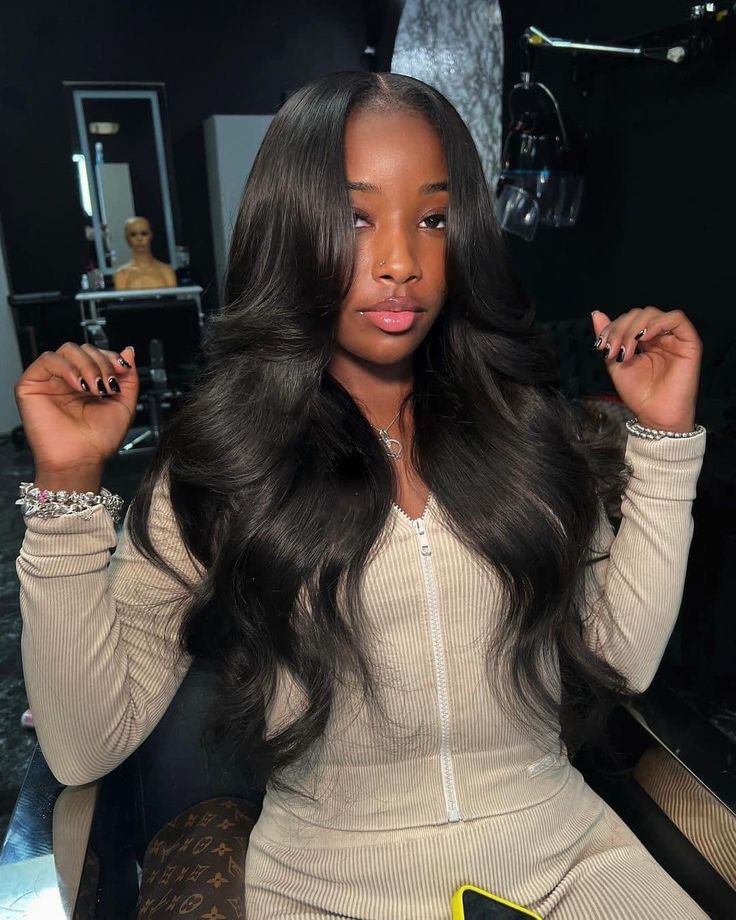 Closure Sew In Styles, Middle Part Traditional Sew In, Sew In Hairstyles No Leave Out, Body Wave Sew In With Leave Out, Sew Ins With Leave Out Hair, Sew In No Leave Out, 20 Inch Sew In, Lace Closure Sew In, Sew In Hairstyles With Closure