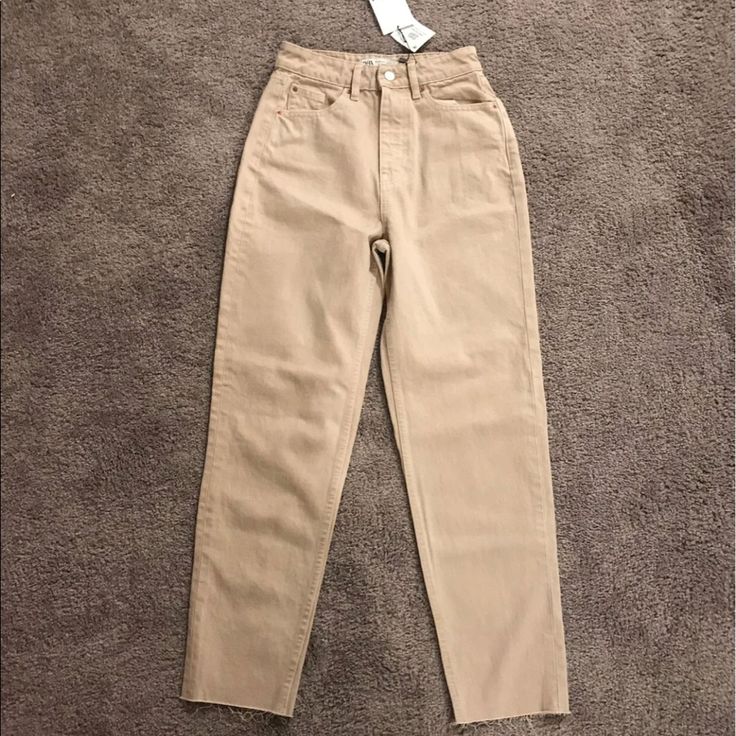 Super Cute Tan Jeans New With Tags! Casual High Rise Beige Pants, Mom Fit Pants With Pockets For Work, Mom Fit Workwear Pants With Pockets, Workwear Mom Fit Pants With Pockets, Trendy Mom Fit Pants With Pockets, Chic Mom Fit Bottoms With Tapered Leg, Spring Cotton Mom Fit Pants, Beige High-waisted Relaxed Fit Jeans, Spring Mom Fit Cotton Pants