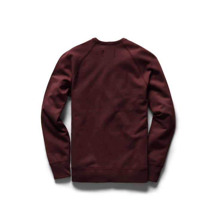 Overview Our signature crewneck sweatshirt in a seasonal Crimson colourway. Handcrafted in Vancouver from premium Midweight Terry for an ideal balance of comfort and structure. Designed with an athletic trim fit, semi-raglan sleeves, rib side panels, and durable cotton rib. Details Flatlock seams Semi-raglan sleeves Rib-bound collar Premium rib side panels Premium rib cuffs and hem Style: RC-3207 XS S M L XL XXL Shoulder Width 42 43.5 45 46.5 48.5 50 Chest Width 46 49 52 56 60 64 Body Length 66 Sporty Sweatshirt With Raglan Sleeves For Everyday, Sporty Everyday Sweatshirt With Raglan Sleeves, Fall Athleisure Raglan Sleeve Sweatshirt, Sporty Sweatshirt With Raglan Sleeve And Ribbed Cuffs, Sporty Raglan Sleeve Sweats For Fall, Sporty Raglan Sleeve Sweater With Ribbed Cuffs, Sweat Resistant Crew Neck Athleisure Sweatshirt, Sweat-resistant Crew Neck Sweatshirt For Athleisure, Sweat Resistant Crew Neck Sweatshirt For Athleisure