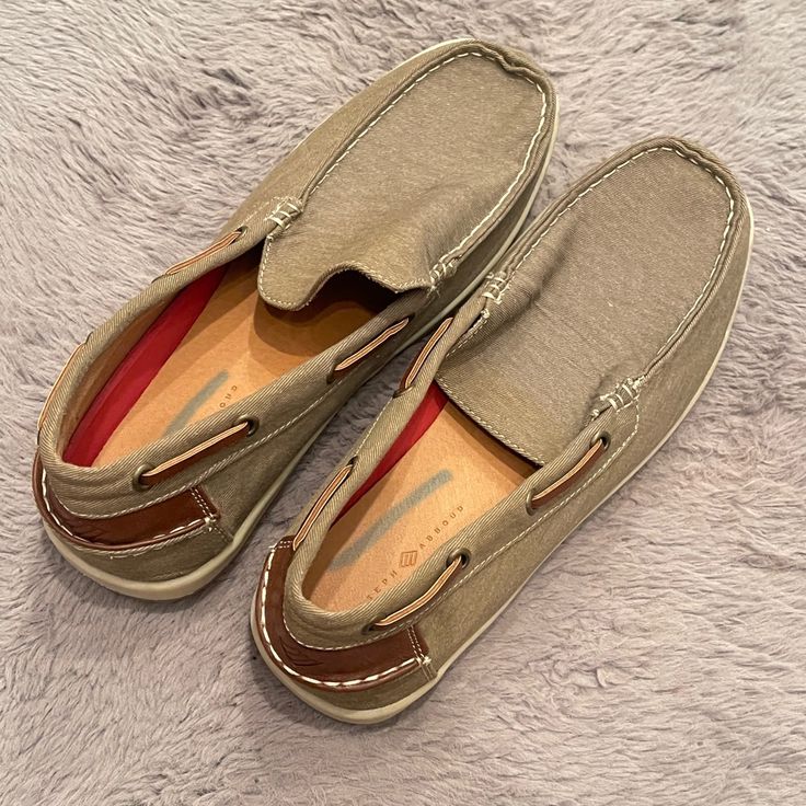 Great Condition. Never Worn (A Retail Display Shoe). Small Marker Line On Side Of Left Shoe. Casual Loafers With Ortholite Insole And Round Toe, Casual Brown Moc Toe Slip-ons, Casual Boat Shoes With Ortholite Insole And Moc Toe, Casual Slip-on Moccasins, Casual Brown Moc Toe Boat Shoes, Casual Slip-on Plain Toe Boat Shoes, Casual Slip-on Boat Shoes With Plain Toe, Casual Slip-on Boat Shoes With Ortholite Insole, Casual Boat Shoes With Plain Toe