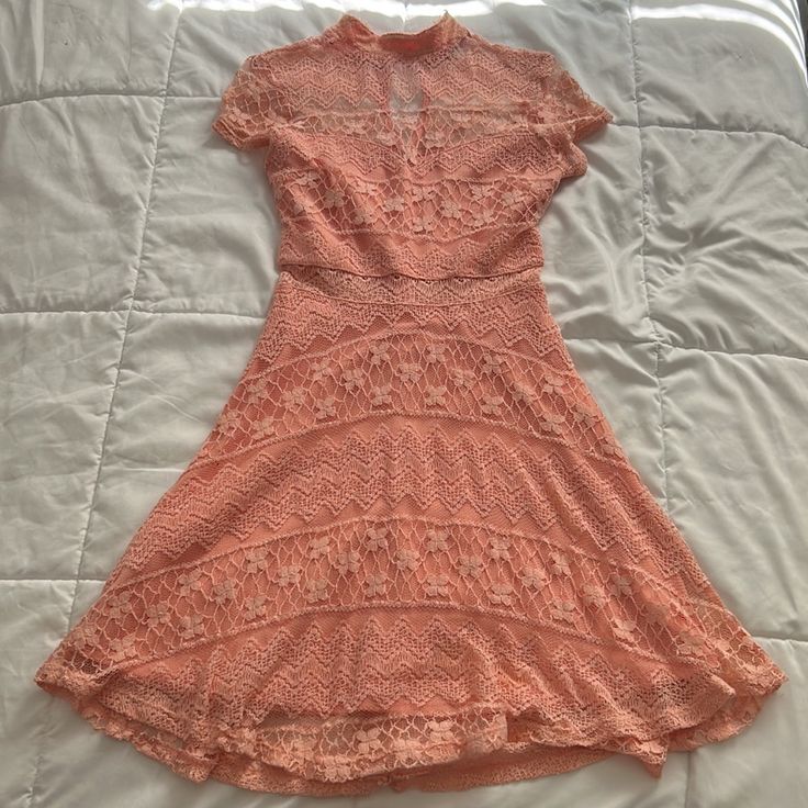 Cute Lace Dress. Peep Through Waist Area. Never Worn. Xs. Charlotte Russe Summer Stretch Lace Mini Dress, Casual Short Sleeve Summer Lace Dress, Casual Lace Mini Dress With Short Sleeves, Casual Spring Lace Dress With Short Sleeves, Casual Mini Lace Dress For Brunch, Casual Mini Length Lace Dress For Brunch, Casual Short Sleeve Lace Mini Dress, Fitted Mini Lace Dress For Day Out, Mini Lace Dress For Day Out