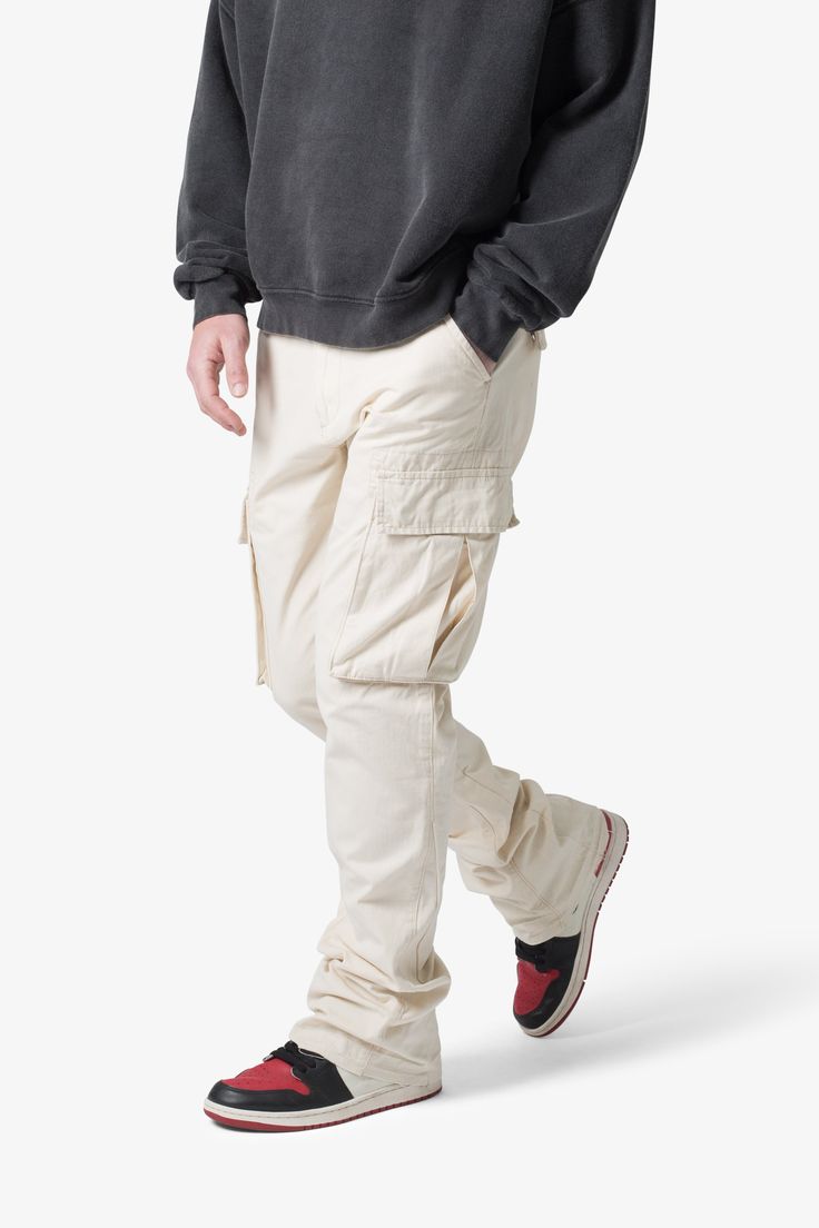 the Bootcut Cargo Pants are designed with our new B fit, which is slim through the thigh and features a slight flare at the leg opening and is constructed from washed twill, with a vintage wash, and finished with tonal self panelling. details flare at leg opening 100% cotton model is 6’1, 140 lbs and wears a size 30 Urban Straight Leg Bottoms With Cargo Pockets, Washed Cotton Cargo Pants With Relaxed Fit, Urban Style Washed Pants For Spring, Urban Washed Pants For Spring, Streetwear Cargo Pants With Standard Cut Leg, Cotton Bottoms With Washed Standard Cut Leg, Cotton Bottoms With Standard Cut Leg, Urban Cargo Pants With Relaxed Straight Leg, Urban Relaxed Fit Straight Leg Cargo Pants