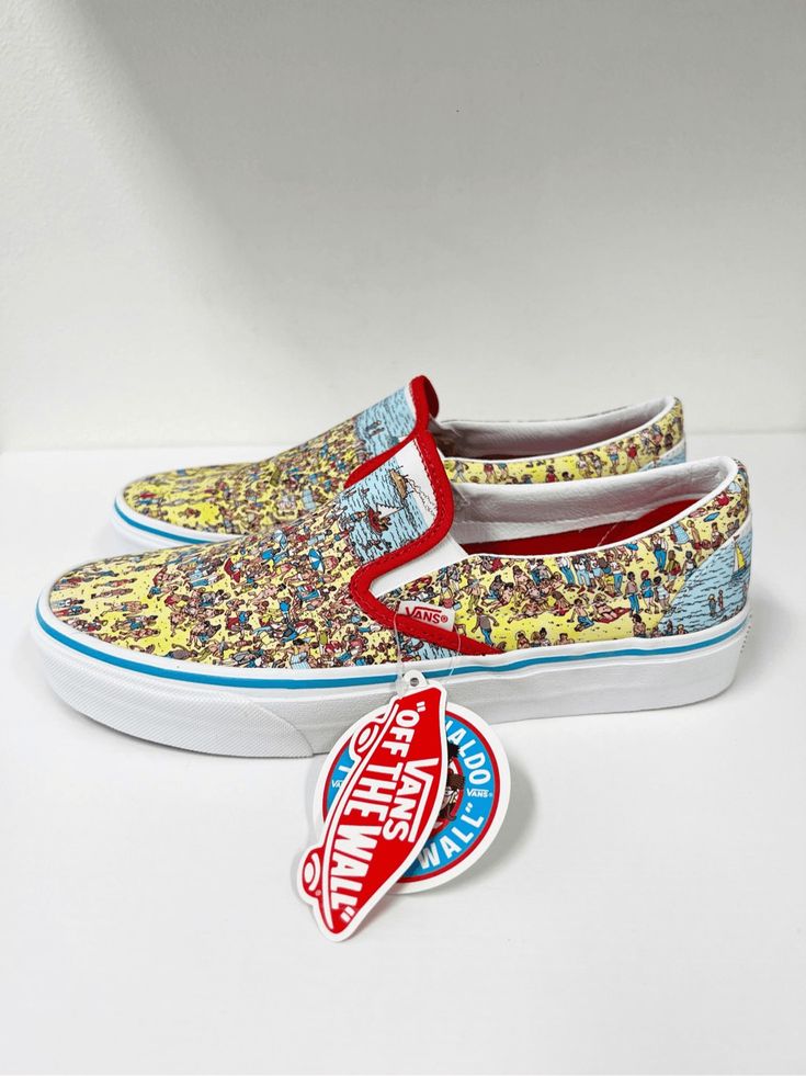 Where's Waldo, Wheres Waldo, Classic Vans, Vans Logo, Vans Slip On, Profile Design, Side Stripe, Style Classic, Men's Style