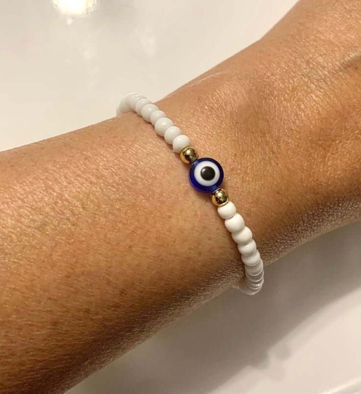 Evil Eye Bracelet Beads, Evil Eye Bracelet Ideas, Bracelet Eyes, Evil Eye Friendship Bracelet, White Evil Eye Bracelet, Protection Bracelets, Bracelets Evil Eye, Evil Eye Beaded Bracelet, Good Luck Wishes