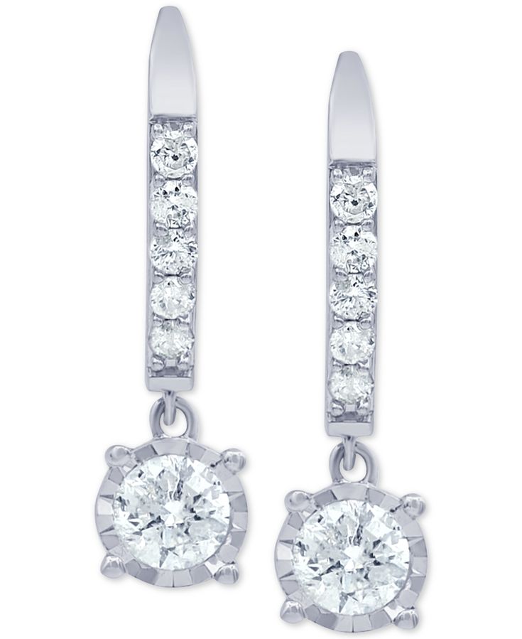 The classic beauty of round-cut diamonds is modernized in these glamorous leverback white gold earrings. Leverback Earrings, White Gold Earrings, Diamond Drops, Classic Beauty, Round Cut Diamond, Round Cut, Gold Earrings, Diamonds, White Gold