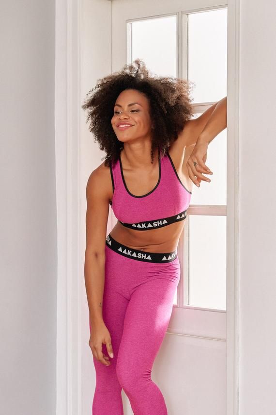 A crop top made of highly stretching fabric perfect for casual wear, fitness and high-end athleisure.* Aakasha elastic band* Racerback * Soft, breathable and elastic material Moisture-wicking Racerback Crop Top For Yoga, Cropped Elastane Activewear For Yoga, Stretch Racerback Crop Top For Yoga, Racerback Crop Top For Yoga, Racerback Sportswear Crop Top For Yoga, Sportswear Crop Top For Yoga With Racerback, Sportswear Crop Top For Yoga, Racerback Style, Sportswear Racerback Crop Top For Yoga, Seamless Athleisure Crop Top For Yoga