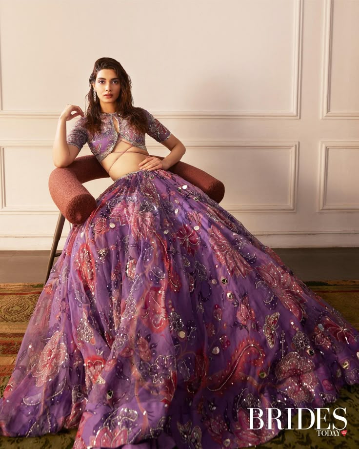 Lilac Printed Embroidered Lehenga Set Mahima Mahajan - Fabilicious Fashion Lilac Lehenga, Mahima Mahajan, Purple Lehenga, Lehenga Style Saree, Indian Bridesmaid Dresses, Sangeet Outfit, Embroidered Lehenga, Organza Fabric, Lehenga Designs