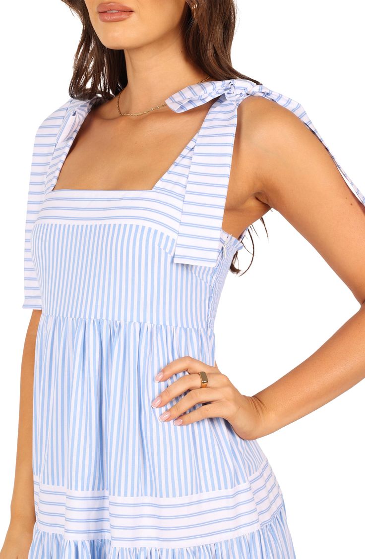 Allover stripes relax the vibe of this all-cotton maxi dress with oversized bows at each shoulder. Side zip closure Square neck Sleeveless Lined 100% cotton Hand wash, dry flat Imported Simple Maxi, Preppy Spring, Cotton Maxi Dress, Usa Dresses, Cute Preppy Outfits, Design Square, Long Dress Casual, Cotton Maxi, Maxi Dress Cotton