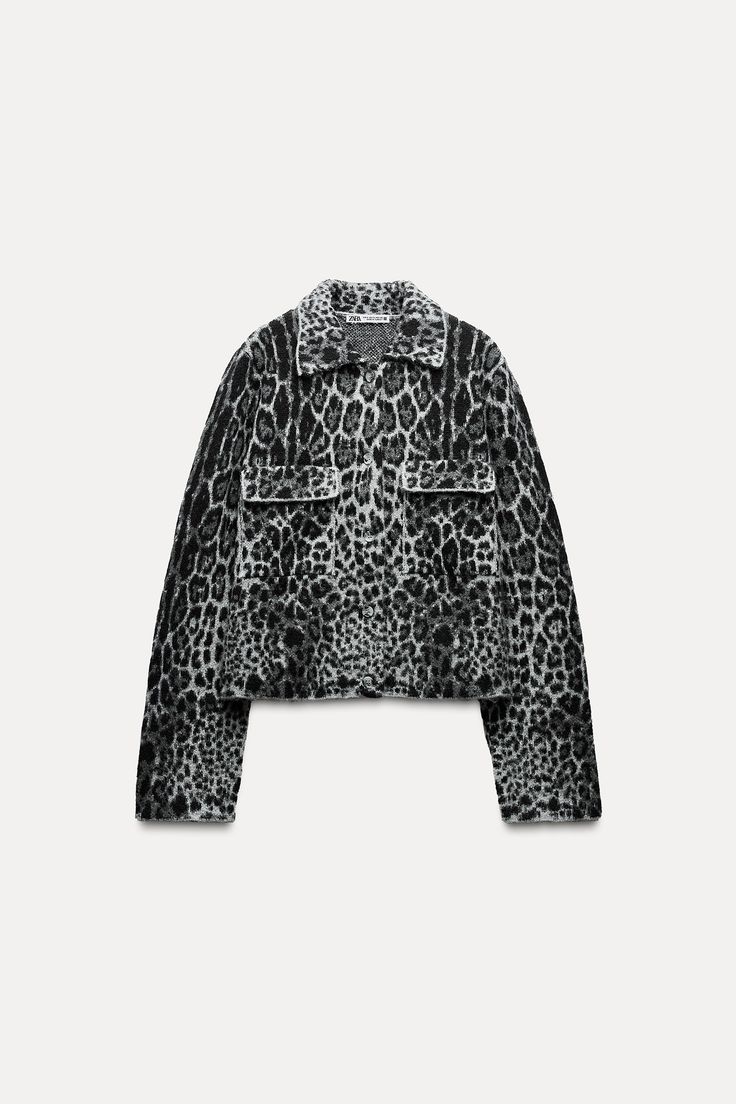 ANIMAL PRINT JACQUARD KNIT CARDIGAN Blazer En Cuir, Zara Cardigan, Long Sleeve Knitted Cardigan, Autumn Casual, Cardigan Sweater Dress, Shirt Blouses Tops, Leather Shirt, Cardigan Top, Jacquard Knit