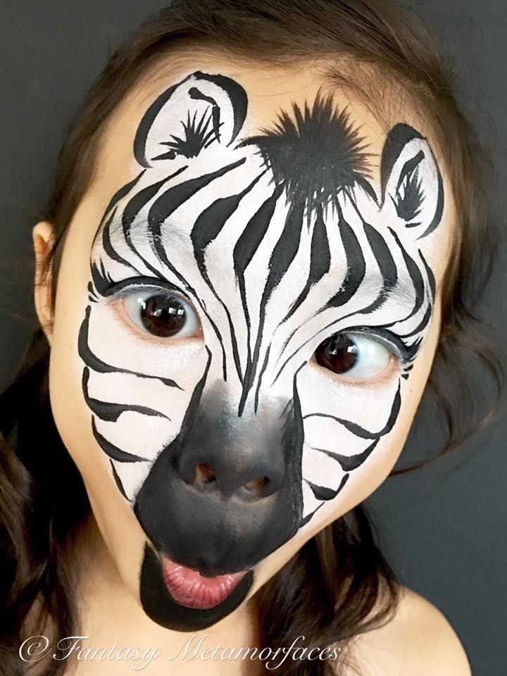 cd758e8f59dfdf06a852adad277986ca Zebra Face Paint, Animal Face Paintings, Zebra Face, Halloween Gesicht, Halloweenský Makeup, Face Painting Tutorials, Face Painting Easy, Kids Face Paint, Pintura Facial