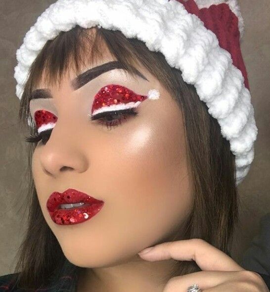 Easy Christmas Eyeshadow Looks, Xmas Makeup Looks, Creative Christmas Makeup Looks, Christmas Makeup Looks Simple, Holiday Eye Makeup, Christmas Makeup Simple, Christmas Party Makeup, Xmas Makeup, Christmas Eyeshadow