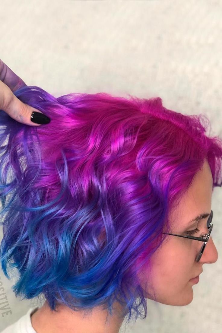 Blue And Purple Tips Hair, Galaxy Short Hair, Pink Blue Hair Ombre, Blue And Burgundy Hair, Vibrant Hair Dye Ideas, Purple And Blue Hair Short, Blue Toned Purple Hair, Pink And Purple Pixie Hair, Pink And Blue Short Hair