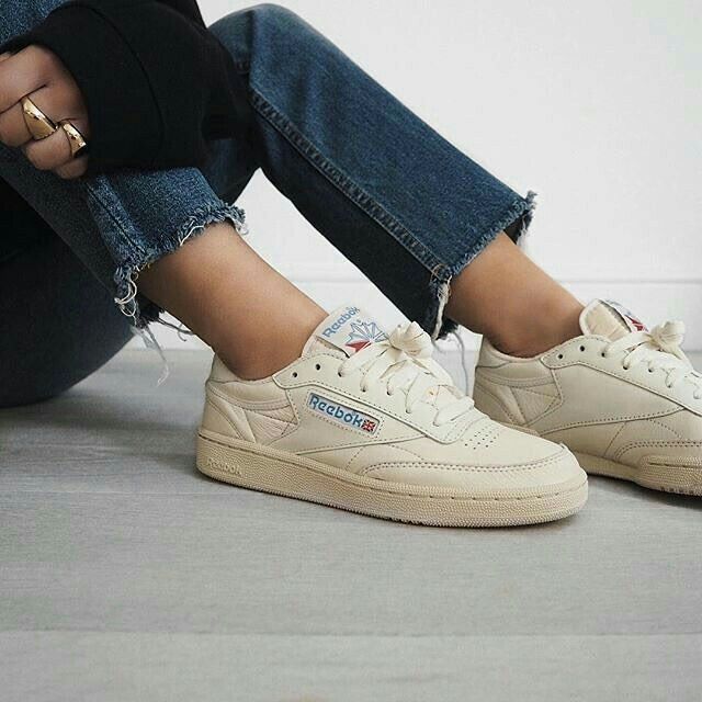 twitter pinterest & instagram:: @calliensmith Reebok Outfit, Reebok Club C 85 Vintage, Club C 85 Vintage, Sneaker Outfits, Sneaker Trend, Jeezy, Dior Sneakers, Basket Vintage, Vintage Sneakers