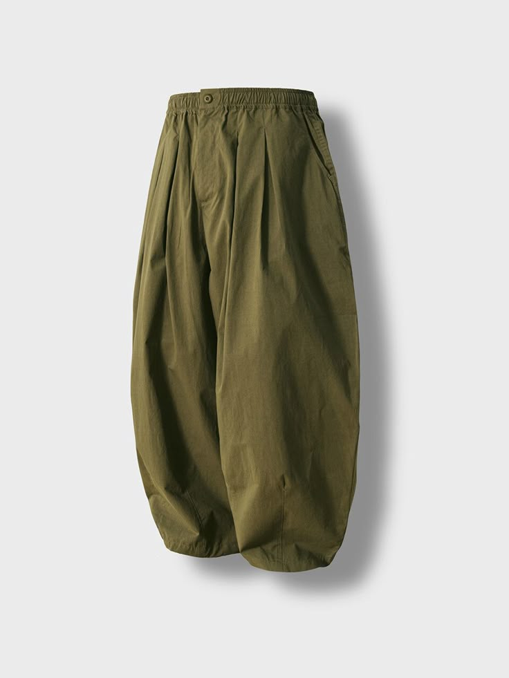 Editor's NotesThese balloon pants are built with room to move, and relaxed through the hip and thigh, with a full leg.Crisp and classic, it is easy-going and fresh with 30 weight cotton. - Side and back  pockets- Adjustable hem with string- Balloon pants with elastic waistband- Embroidered logo Measurements(in.)One size- Total length: 39.46in.- Waist: 14.57 to 20.47in.- Front rise: 16.14in.- Hip: 31.56in.- Thigh: 17.72in.- Leg opening: 11.42in.Model Size Height - 5’ 61”Weight Baggy Khaki Wide-leg Parachute Pants, Baggy Solid Color Cotton Harem Pants, Cotton Relaxed Fit Solid Harem Pants, Relaxed Fit Cotton Harem Pants, Green Loose Wide Leg Cotton Pants, Baggy Cotton Parachute Pants For Spring, Baggy Khaki Parachute Pants Ankle-length, Baggy Khaki Wide Leg Pants With Elastic Waistband, Green Baggy Wide Leg Cotton Pants