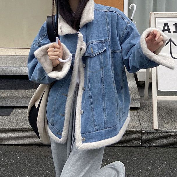 Free Size:Bust: 142cm/ 55.9 in, Length: 64cm/ 25.2 in, Sleeves: 53cm/ 20.9 inMaterial: Denim Sherpa Lined Denim Jacket Outfit, Underground Clothing, Sherpa Denim Jacket, Sherpa Lined Denim Jacket, Y2k Summer Outfits, Denim Jacket Outfit, Lined Denim Jacket, Y2k Shorts, Retro Sweater