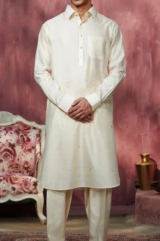 Shop for Weaver Story Off White Chiniya Handwoven Booti Kurta Set for Men Online at Aza Fashions Festive Off White Traditional Wear With Dabka, Festive Off-white Traditional Wear With Dabka, Festive Chanderi Kurta With Naqshi Detail, Off White Traditional Wear With Dabka For Designer Occasions, Festive Naqshi Chanderi Kurta, Unstitched Off-white Kurta For Festivals, Festive Cotton Silk Kurta With Naqshi, Festive Off-white Straight Kurta Unstitched Suit, Festive Designer Kurta With Naqshi