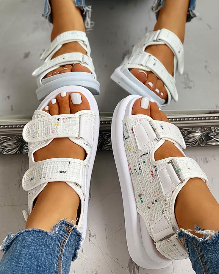 Trending Shoes For Women, Comfy Flats, Trending Sandals, Fresh Shoes, Hype Shoes, Slingback Sandals, Cute Sandals, Hottest Fashion Trends, Fashion Sandals