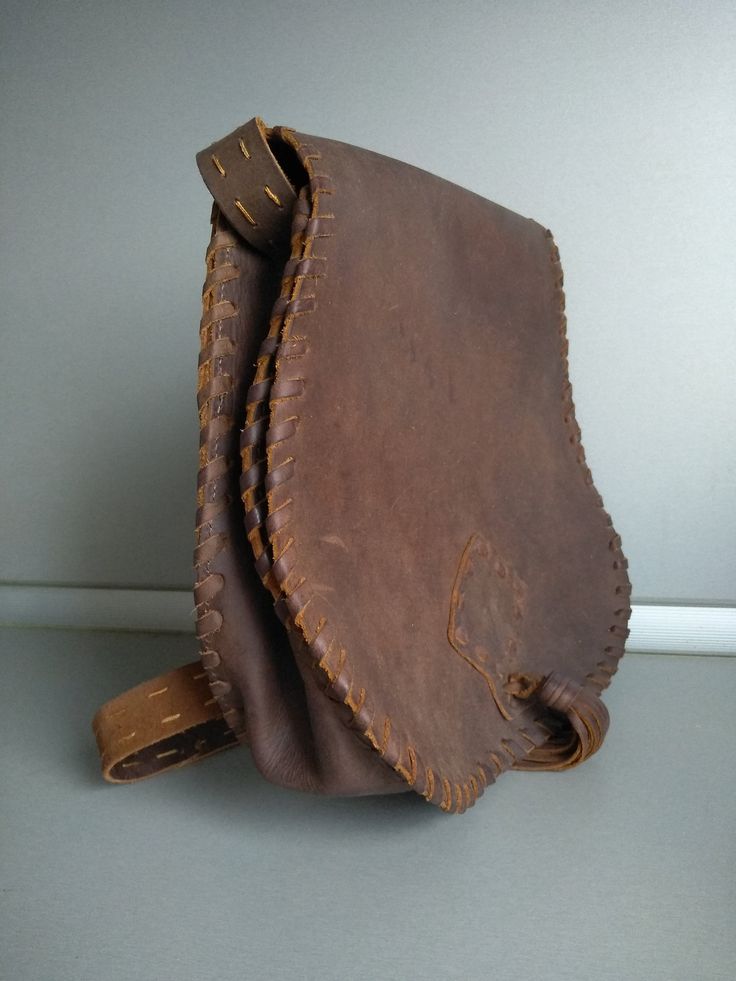 Vintage genuine leather bag - Retro leather bag - Old leather bag from 70' - brown leather bag - Old Genuine Leather Bag - Shoulder bag Beautiful shoulder bag made of genuine leather . For people who love items with history . Dimensions : 28 cm x 29 cm x 10 cm For other GENUINE LEATHER BAG please check here : https://www.etsy.com/shop/TheVINTAGEShopBG?ref=l2-shopheader-name&section_id=22456024 All pictures are real . You buy exactly what you see in the photos . Thank you for visiting my stor Brown Leather Lined Saddle Bag Crossbody, Vintage Brown Leather Tote Satchel, Brown Leather Lined Crossbody Saddle Bag, Brown Leather-lined Crossbody Saddle Bag, Brown Crossbody Saddle Bag With Leather Lining, Brown Leather Hobo Shoulder Bag, Brown Leather Saddle Shoulder Bag, Everyday Saddle Leather Bag, Brown Leather Lined Hobo Shoulder Bag