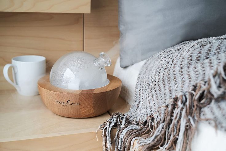 Aria Diffuser Young Living, Best Oil Diffuser, Aria Diffuser, Best Diffuser, Young Living Diffuser, Glamour Home, At Home Spa, Room Diffuser, Living Essentials