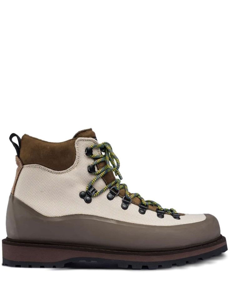 olive green/light beige leather round toe front lace-up fastening branded insole rubber sole High-top Lace-up Hiking Boots With Leather Sole, Beige Lace-up Boots With Leather Sole, Beige Leather Sole Lace-up Boots, Khaki Leather High-top Boots, Khaki High-top Leather Boots, Leather High-top Sneakers With Vibram Sole For Hiking, Leather High-top Hiking Sneakers With Vibram Sole, Leather Sole Lace-up Hiking Boots, Khaki Lace-up High-top Sneakers With Rubber Sole