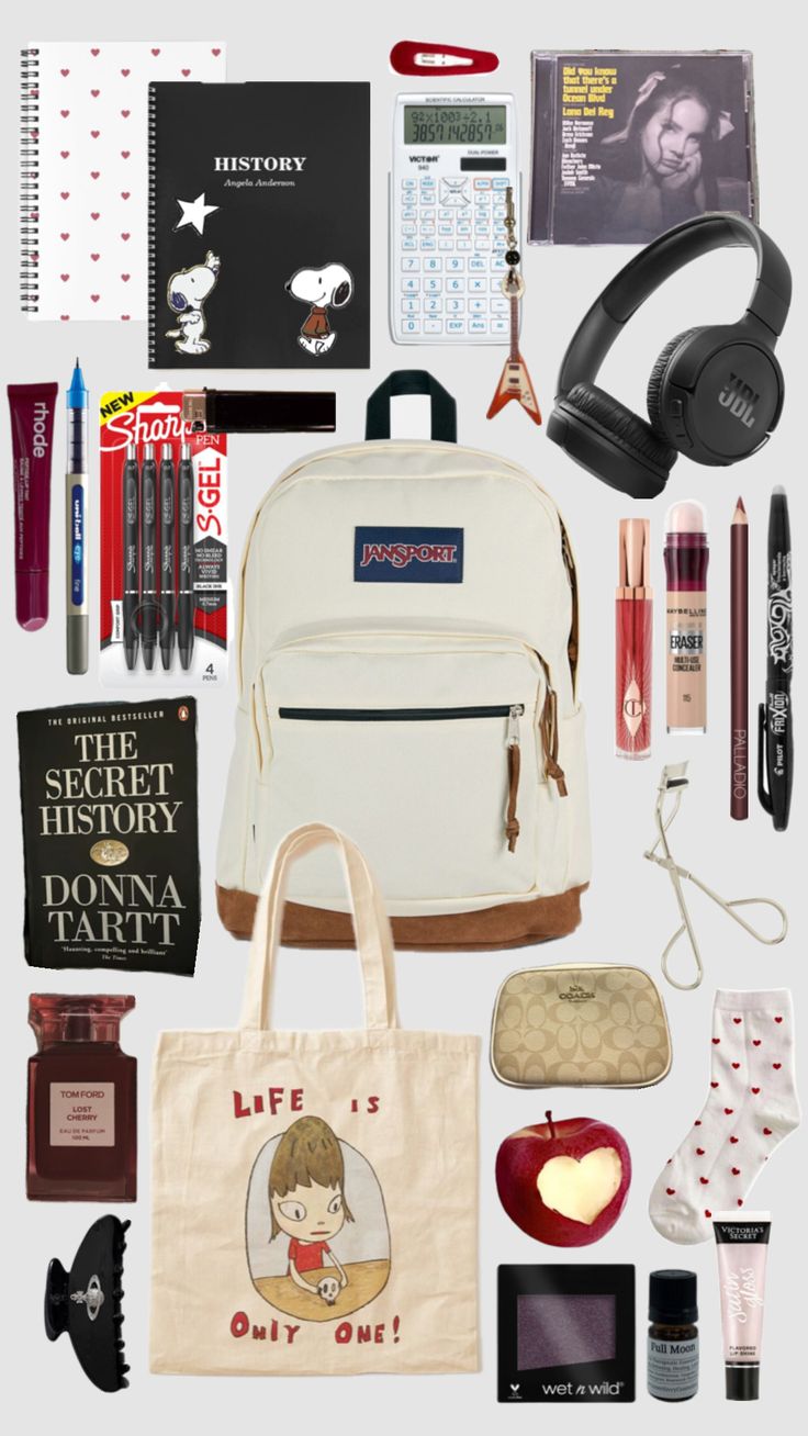 downtown girl school aesthetic #downtown #downtowngirl #fyp #music #school #backtoschool Downtown Aesthetic Essentials, Downtown School Aesthetic, Downtown School Bag, Downtown Girl Gift Ideas, Downtown Girl Backpack, Downtown Girl School Supplies, Downtown Girl Wishlist, Downtown Girl School, What’s Inside My School Bag Aesthetic