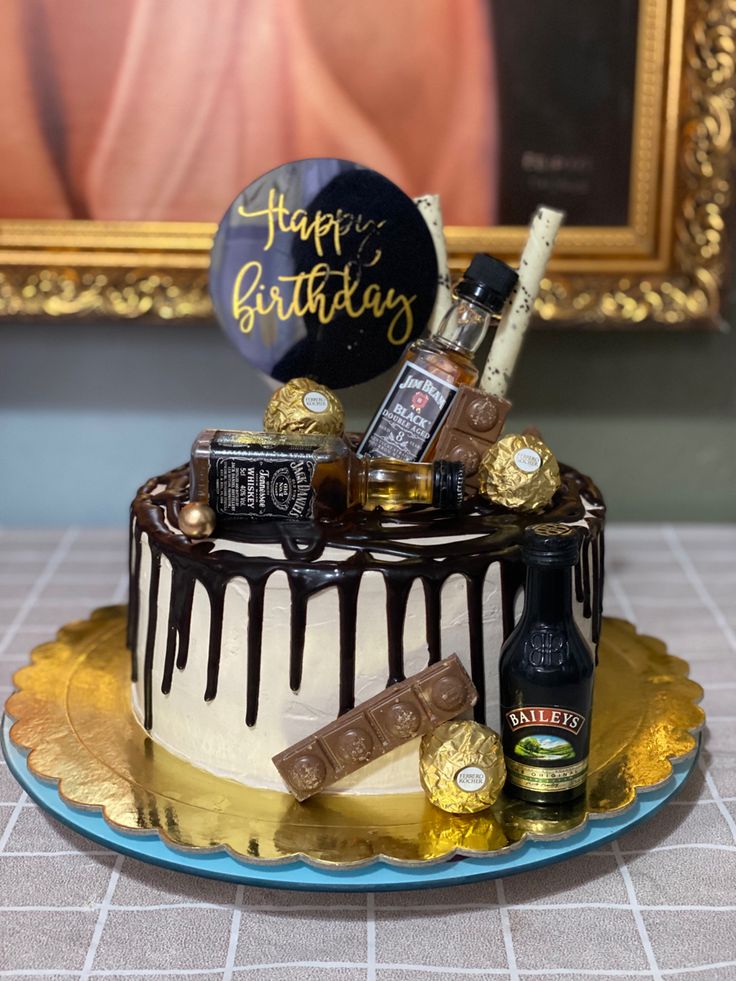 liquor cake, jack daniels cake, mens birthday cake, 60th birthday cake Men Birthday Cakes Liquor, 60 Cake Ideas For Men, 60th Birthday Cake Men, 45th Birthday Cake Men, Liquor Cake For Men, Jack Daniels Cake For Men, Cake Mens Birthday, Happy Birthday Jack Daniels, Cake 60th Birthday