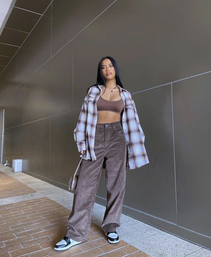 Plus Size Baddie Outfits, Streetwear Inspiration, Flannel Outfits, Streetwear Fashion Women, Pantalon Large, Baddie Outfits Casual, Casual Winter Outfits, Streetwear Outfits, Teenage Fashion Outfits