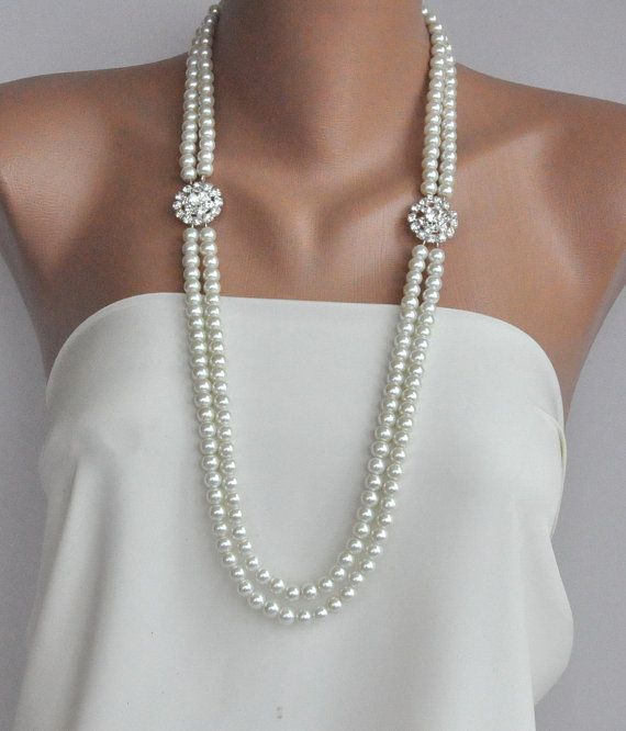 Handmade Wedding Necklace with Ivory Pearls by HMbySemraAscioglu, $79.00 Wedding Necklace Pearl, Handmade Wedding Jewellery, Unique Wedding Jewelry, Chunky Pearl Necklace, Bridal Statement Earrings, Pearl Necklace Designs, Pearl Bridal Jewelry, Pearl Necklace Wedding, Pearl Bridal