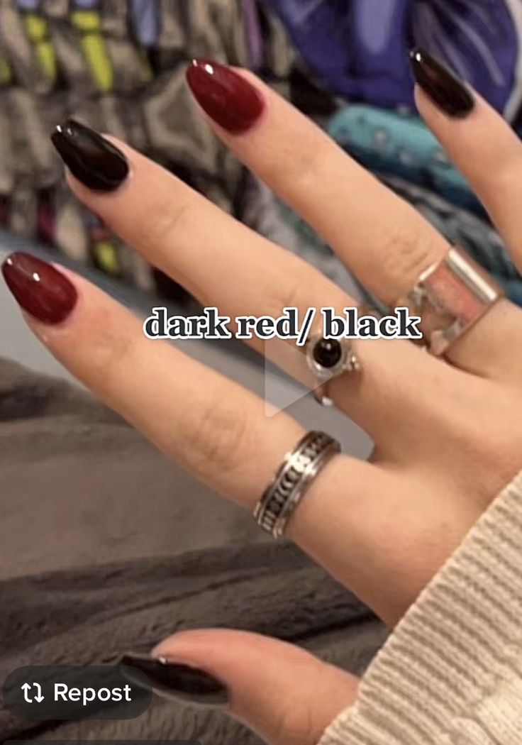 Easy Dark Nails, Grunge Nail Ideas Coffin, Gel Nails Red And Black, Simple Dark Nail Art, Dark Red And Black Nails Short, Red And Black Nail Ideas Simple, Red And Black Nails Acrylic Short, Easy Red And Black Nails, Prom Nails Dark Red