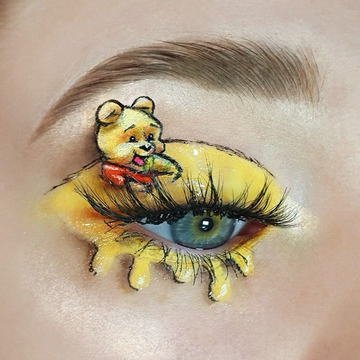 Cartoon eye makeup Eeyore Eye Makeup, Pooh Bear Makeup, Eeyore Makeup, Color Pop Makeup, Winnie The Pooh Makeup, Disney Halloween Makeup, Disney Eye Makeup, Carnaval Make-up, Crazy Eye Makeup